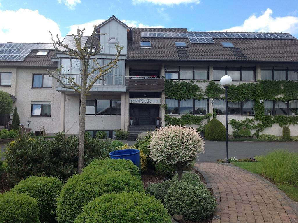 Landgasthof Zum Wiesengrund Hünfeld Exterior foto